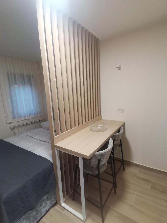 Apartamento APP Fratrici Umag Exterior foto