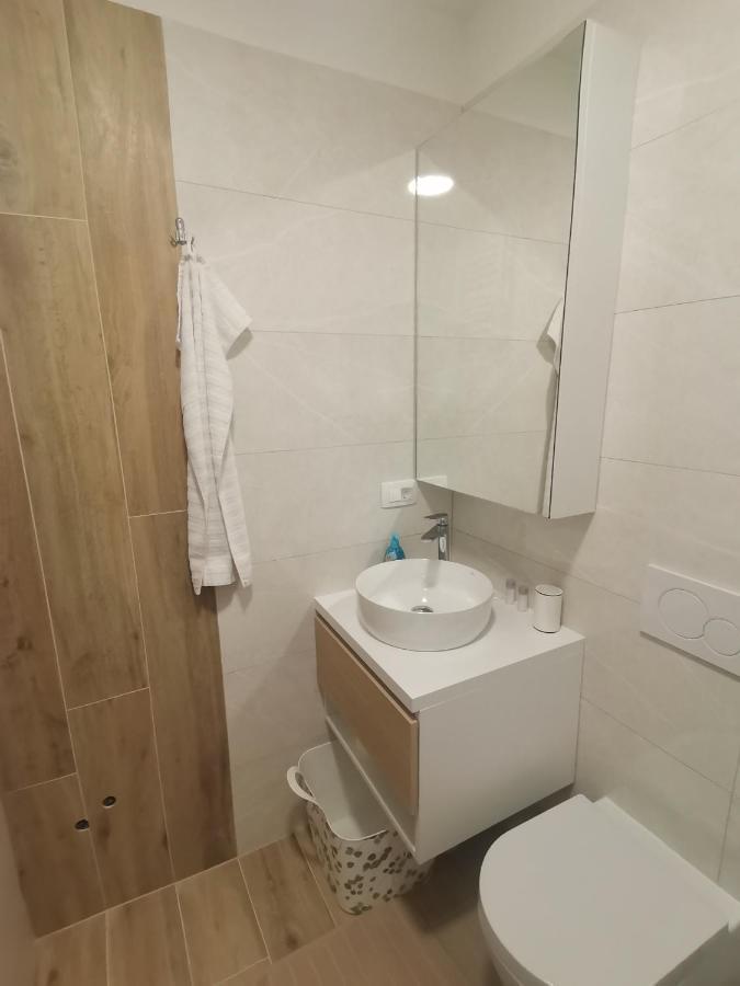 Apartamento APP Fratrici Umag Exterior foto